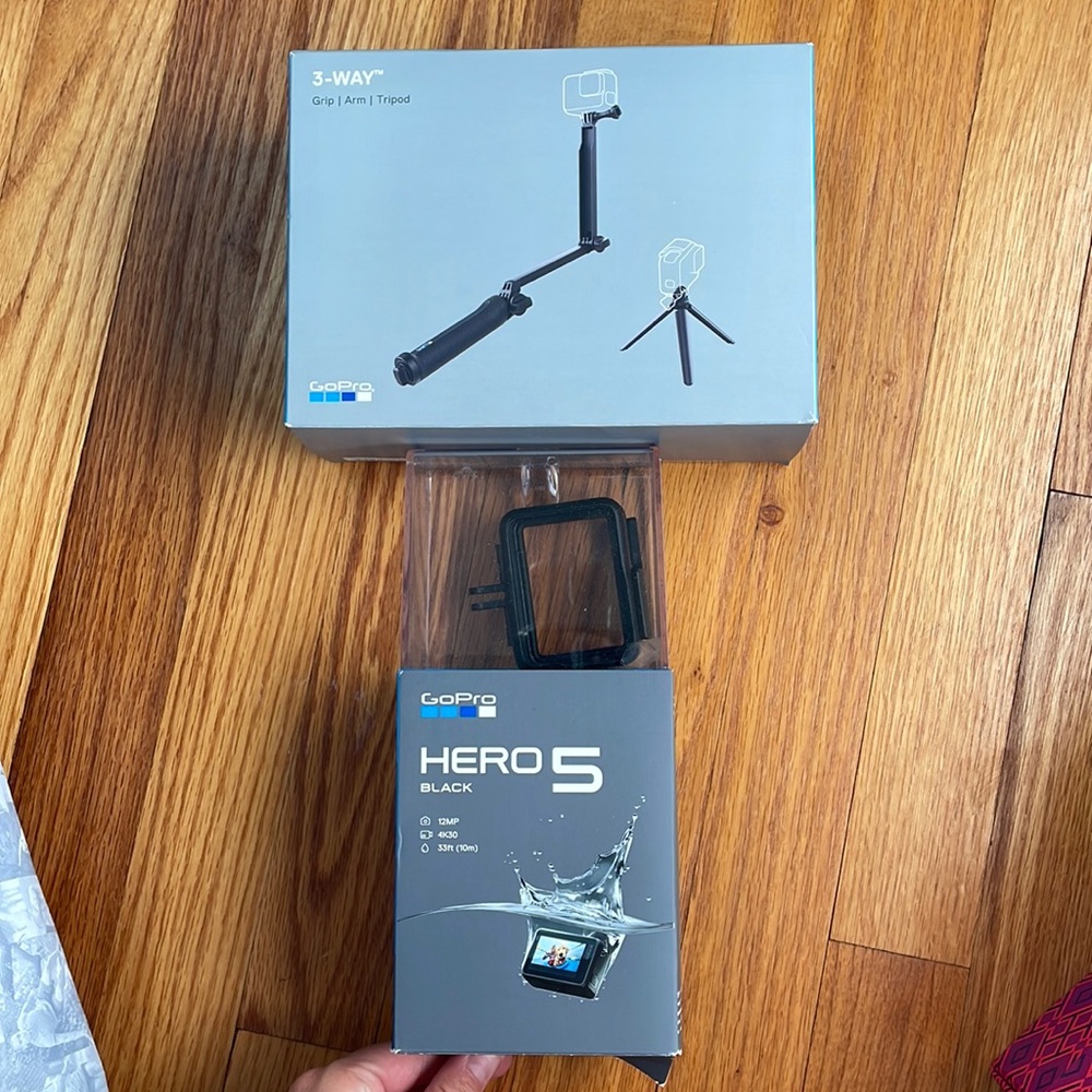 BRAND NEW Go pro hero 5